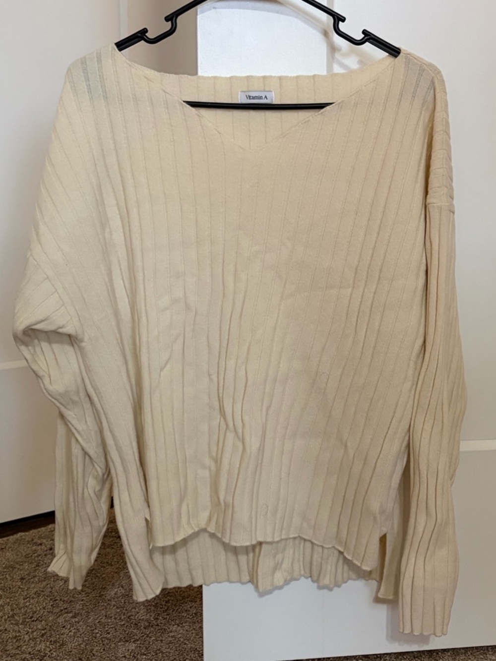 Vitamin A Ventana Recycled Cashmere Vee- Crème
